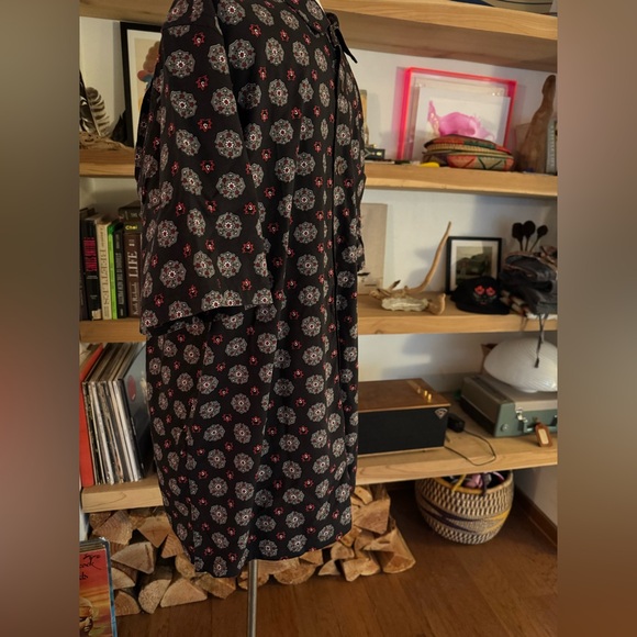 Captain Fin Paisley Pusher Shirt Navy and Red button up - Picture 3 of 5